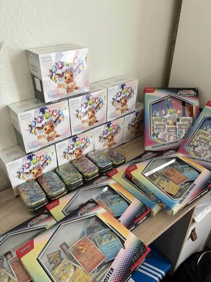 Coffrets et ETB de cartes Pokémon achetés pour la revente
